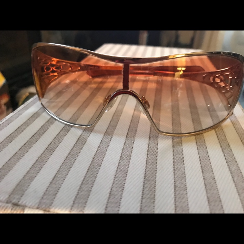 Oakley sunglasses